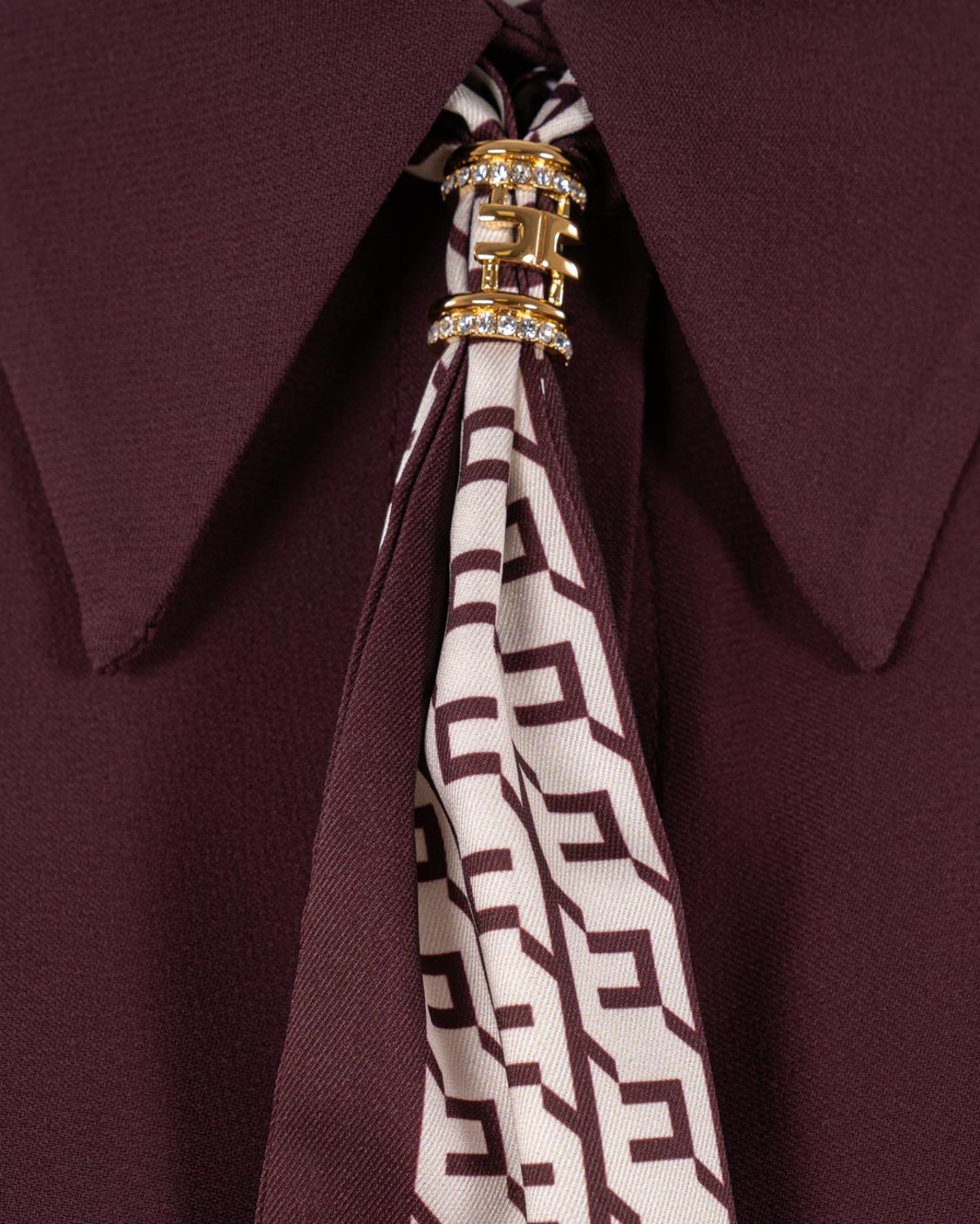 shop ELISABETTA FRANCHI  Camicia: Elisabetta Franchi camicia in georgette con foulard.
Foulard abbinato.
Bottoni con logo.
Polsi in organza.
Chiusura nascosta.
Vestibilità Slim.
Composizione: 100%Viscosa.
Made in Italy.. CA09356E2-EA4 number 1304104